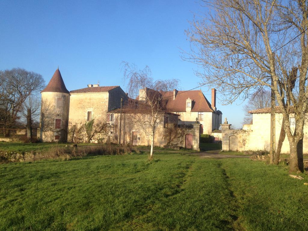 Chateau De Theon Hotel Cozes Luaran gambar